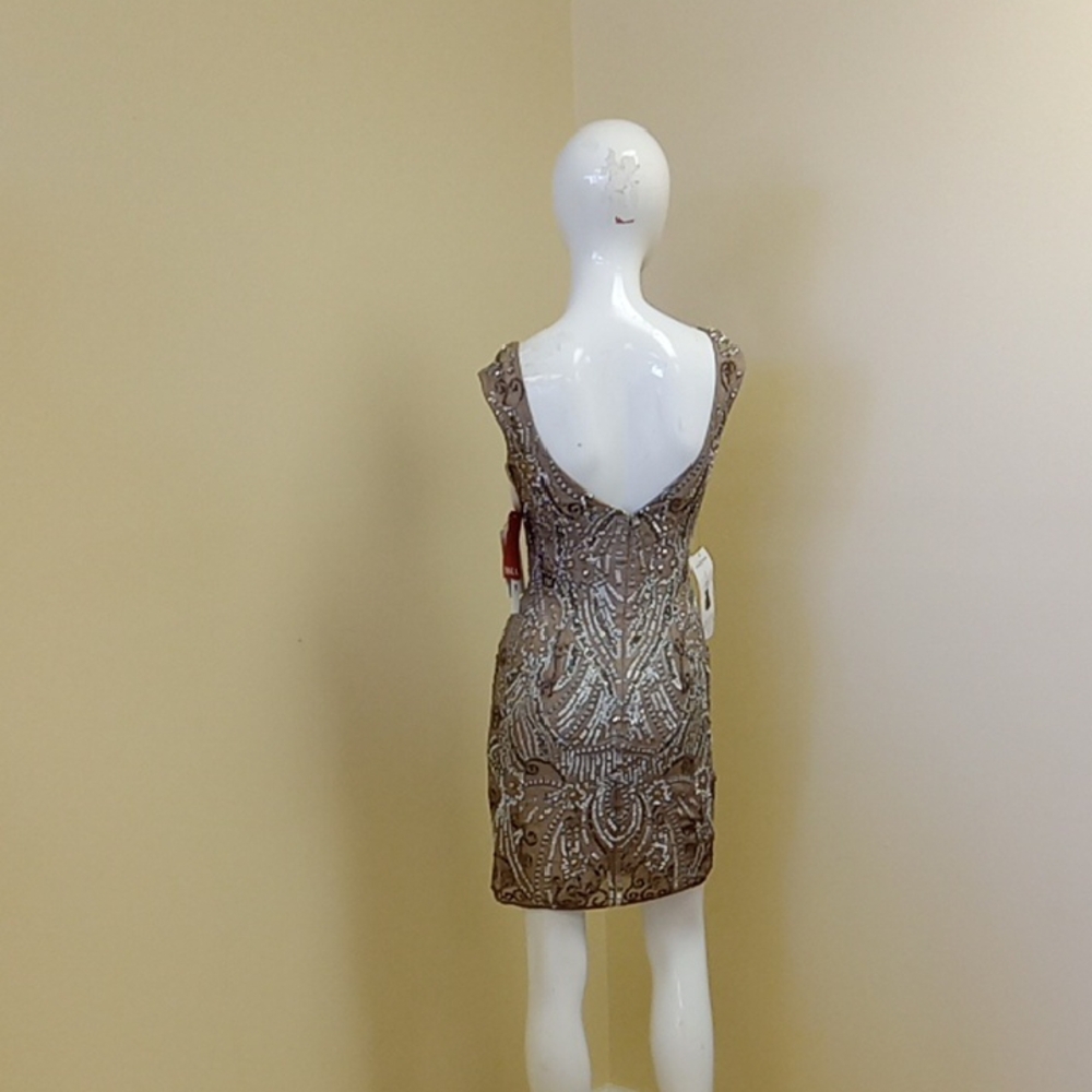 Chic Brown Patterned Mini Dress - Picture 6 of 7